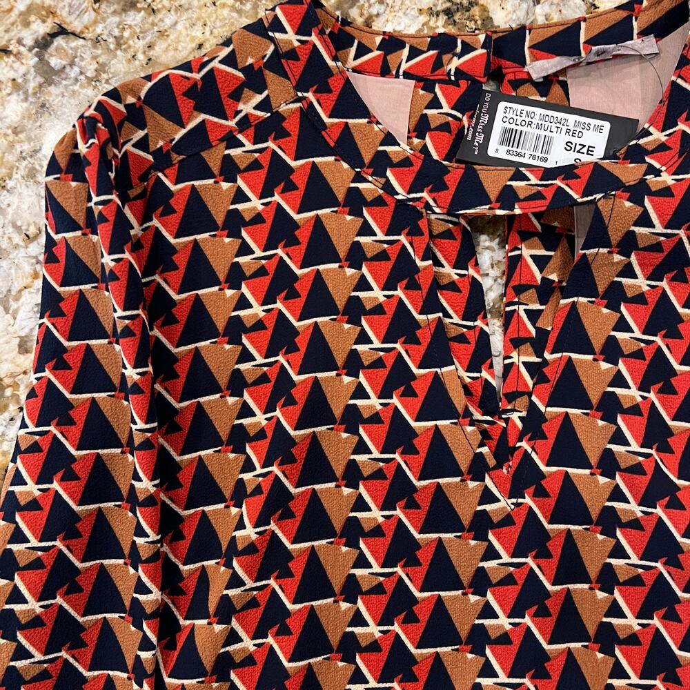 NWT Nordstrom’s Miss Me Tan, Navy, Orange/Red Geometric Print Shift Dress - S - Picture 7 of 10